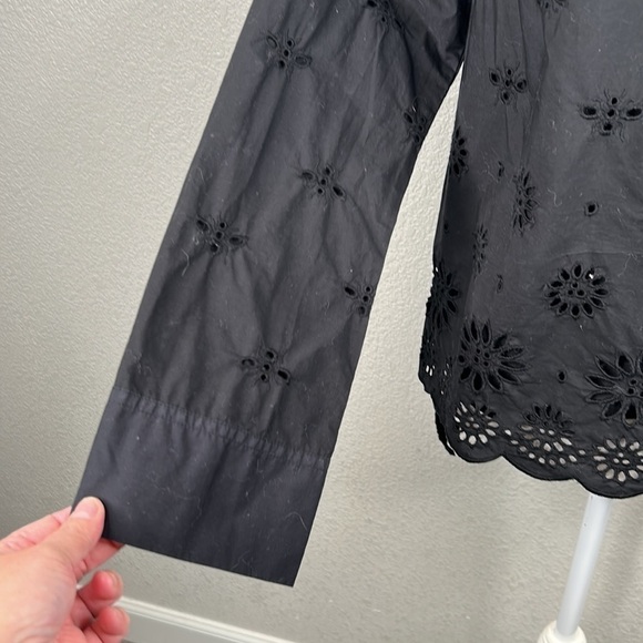 J. Crew Black Eyelet Long Sleeve High Low Top Size 0 - Picture 3 of 8